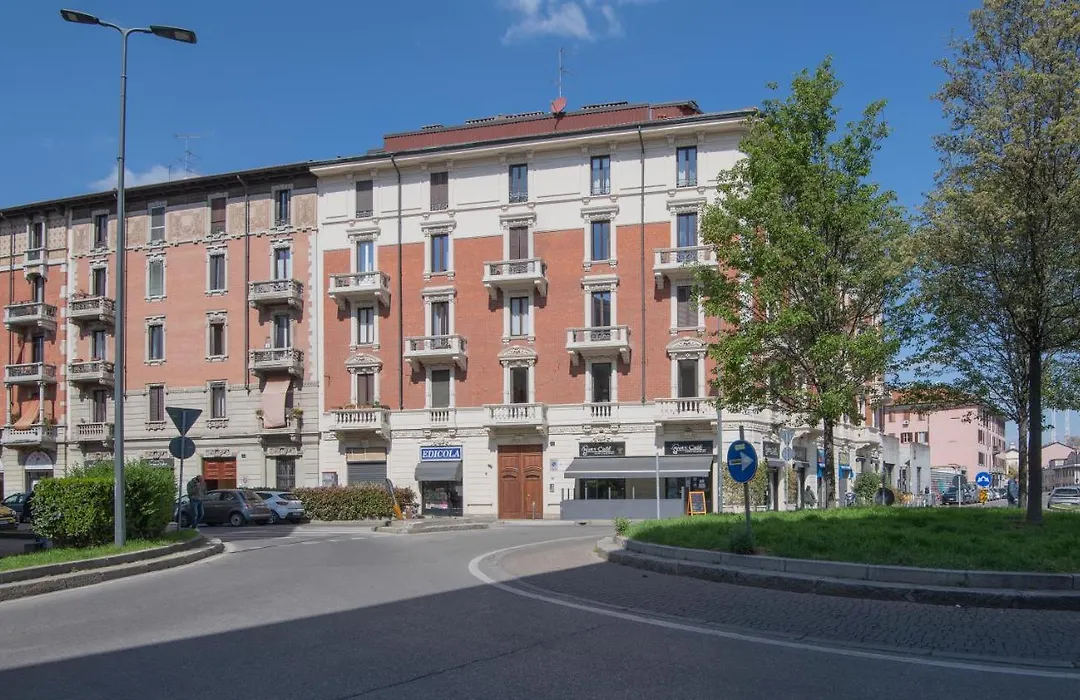 Super Modern&design apartment, a due passi dai Navigli-1
